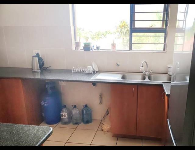 2 BEDROOM PROPERTY TO RENT IN ROOSEVELT PARK